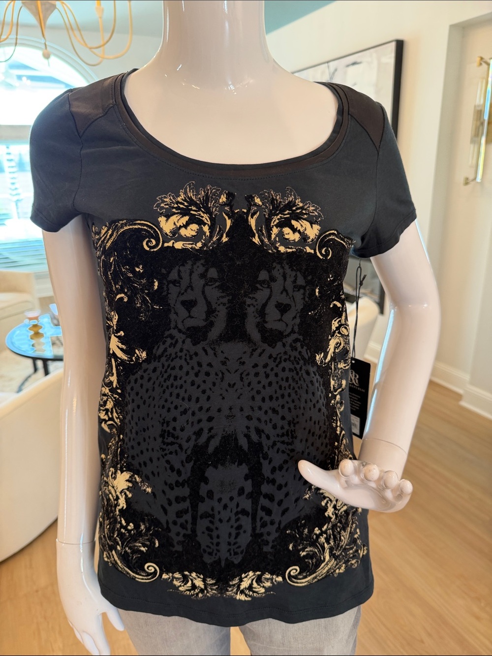 Rock & Republic Black Short-Sleeve Tee with Gold Baroque Leopard Print